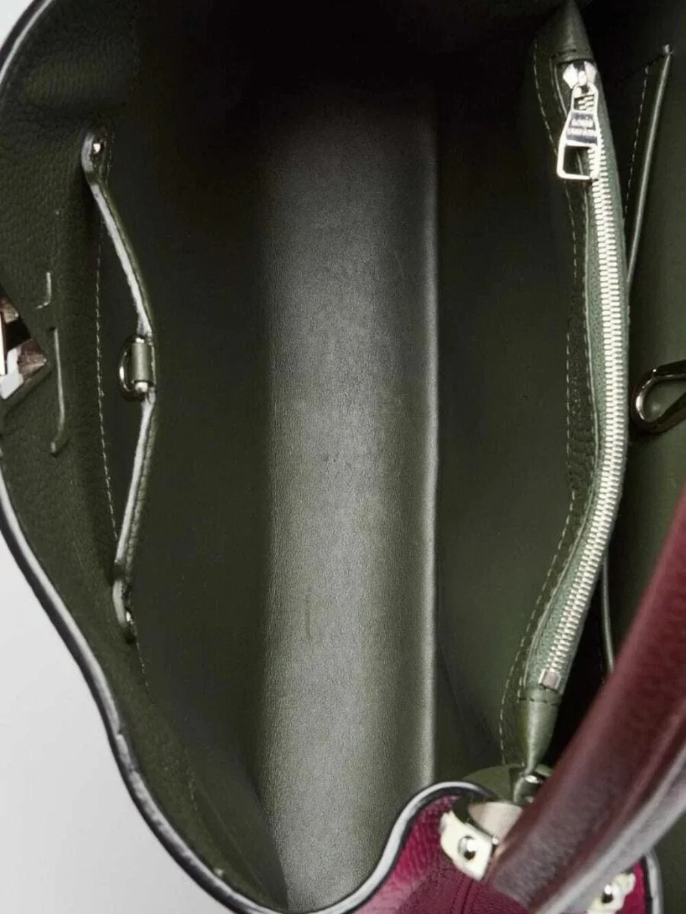 Louis Vuitton Galet/Violet Taurillon Leather Capucines MM Bag
